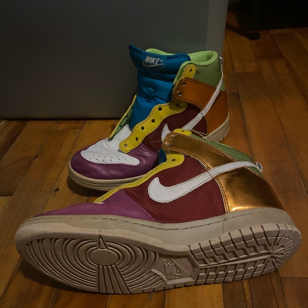 Nike Multicolor High-Top Sneakers - Picture 3 of 7
